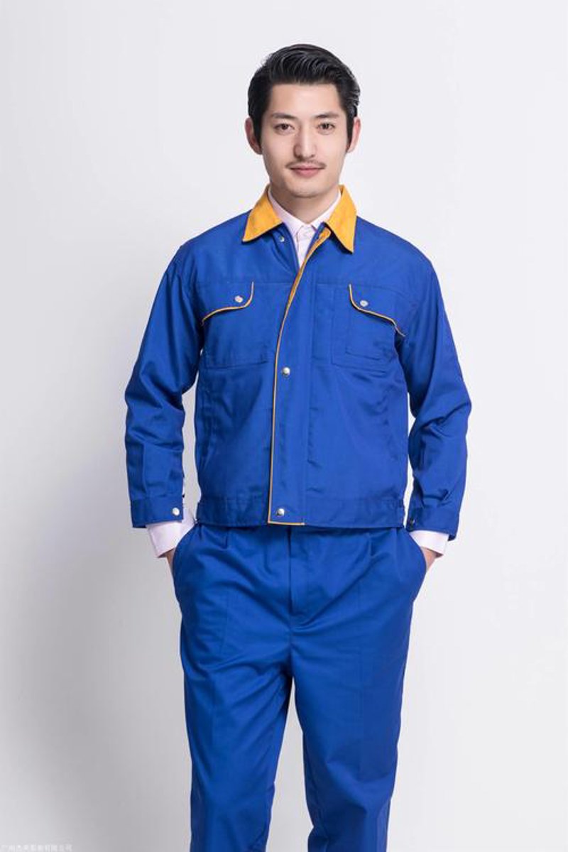 冬日穿衣指南：如何在南京恒渺服饰中挑选保暖又时尚的服装